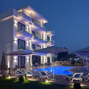 Alexander Hotel Ksamil